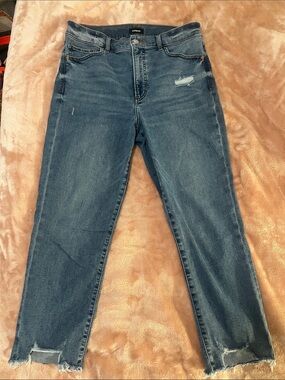 Express Distressed Cropped Jeans in Medium Blue